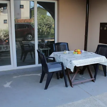 Apartment Nikolena Rovinjsko Selo Exteriör bild